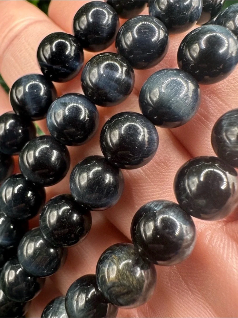 8mm Blue Tigers Eye Beaded Bracelet